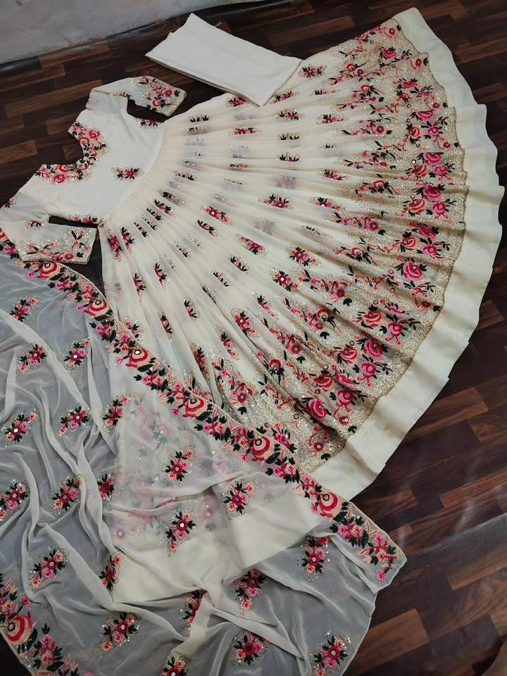 223852544_307241794486217_263074455805559817_n